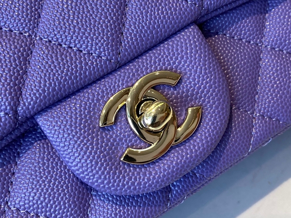 シャネルバッグレプリカ背面デザイン